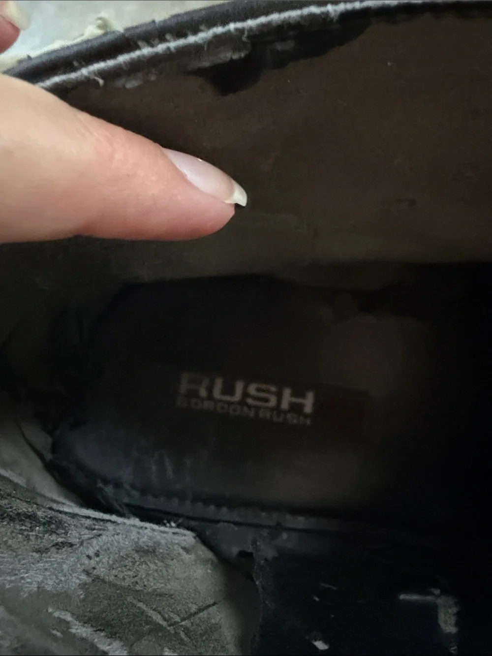 Gordon Rush Black Suede Chukka Boots